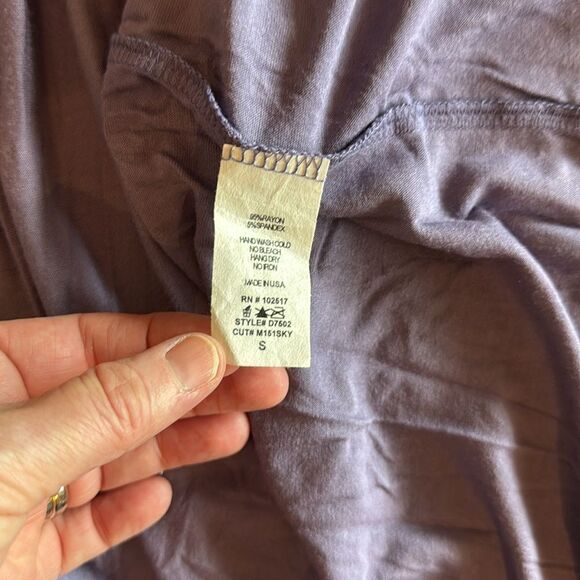 Bundle of Two Dresses purple Flutter Sleeves size small - Picture 5 of 12